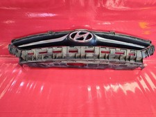 13-16 Hyundai Genesis Coupe Upper Front Bumper Grille Insert W Emblem