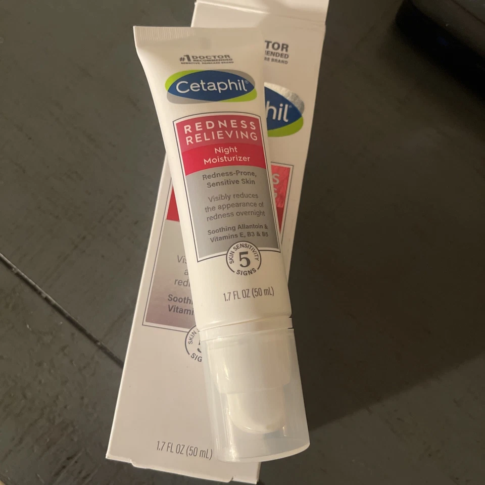 Hidratante noturno para alívio da vermelhidão Cetaphil - 1,7 onças - Imagem 4 de 4