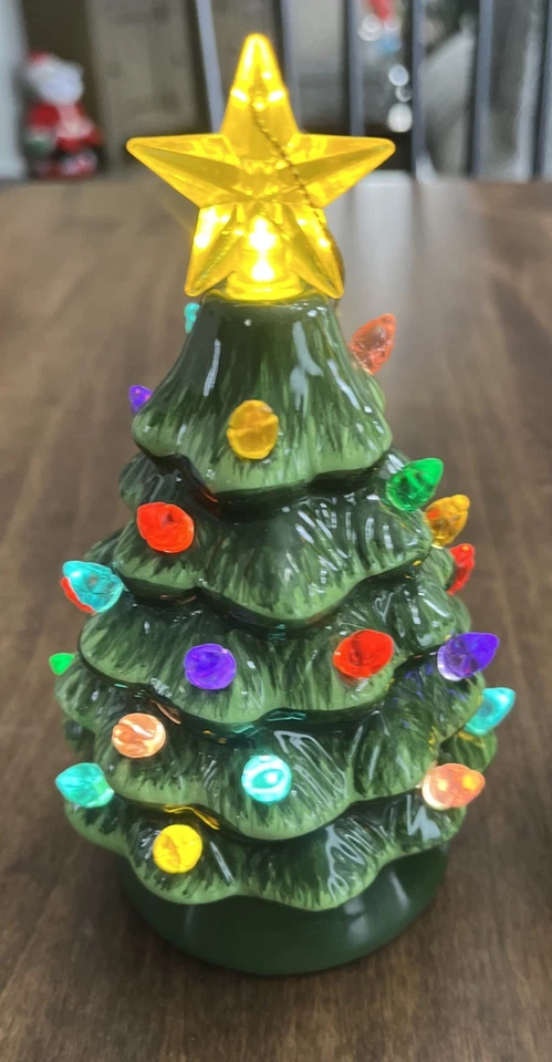 "Juego de 3 adornos de árbol de Navidad iluminados Mr. Christmas cerámica verde 5,5""" Foto 3 de 4