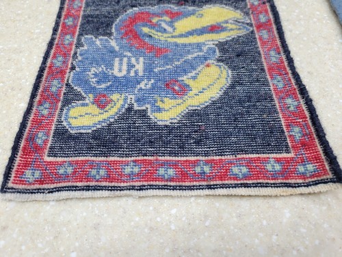 Vintage Hand Woven Folk Art Wool Wall Rug 1970s Kansas Jayhawks basketball - Picture 6 of 7