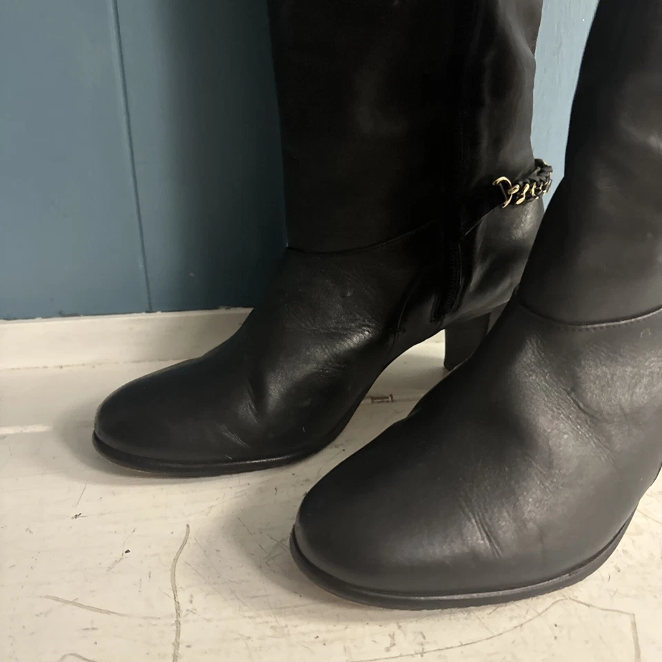 Johnston and Murphy Knee High Tall Leather Black Calfskin Gold Chain Boot 8.5 - Image 4 of 4