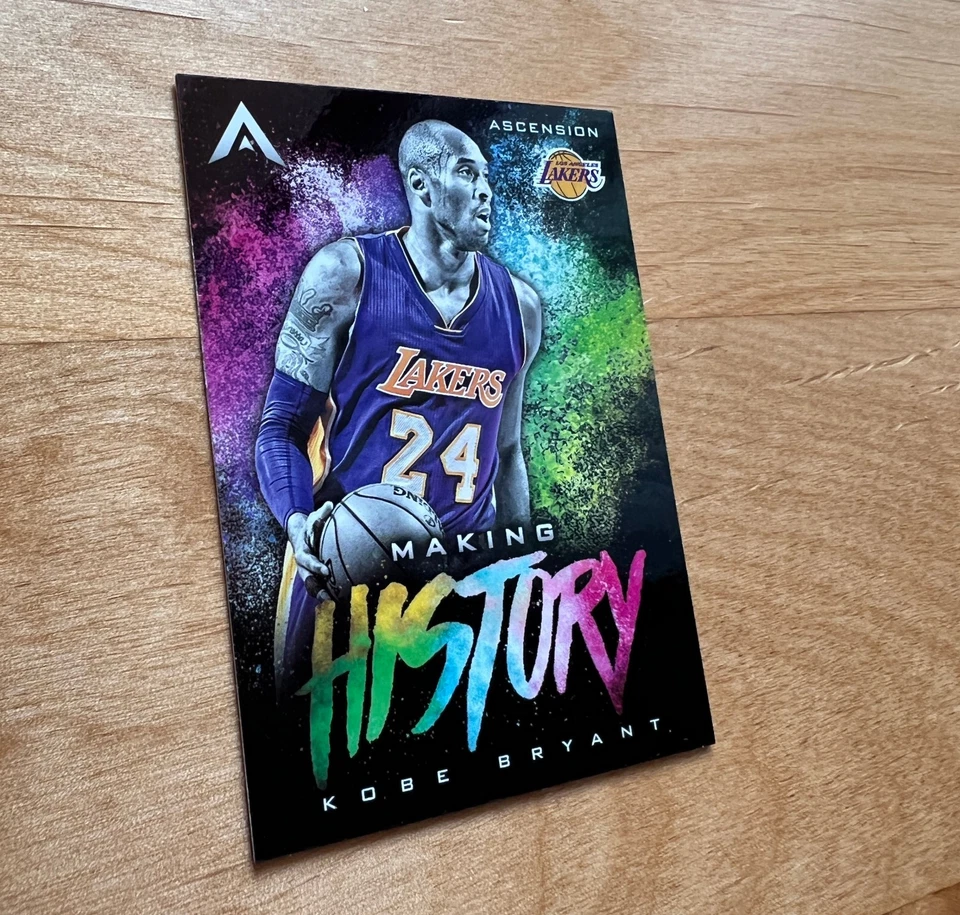Kobe Bryant 2017-18 Panini Ascensión Haciendo Historia #MH34 Lakers Mamba Foto 4 de 4