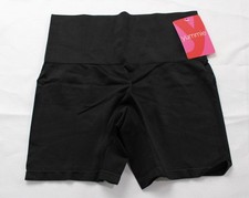 Yummie Women's Bria Comfortably Curved Shapewear Short AC2 Black Medium/Large