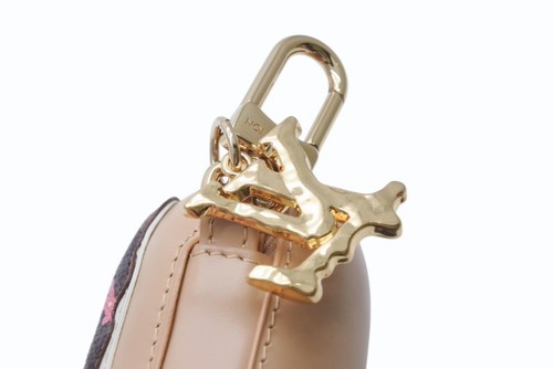LOUIS VUITTON TYLER THE CREATOR MONOGRAM CRAGGY ECLAIR BAG CHARM KEYRING M01944 - Picture 8 of 9