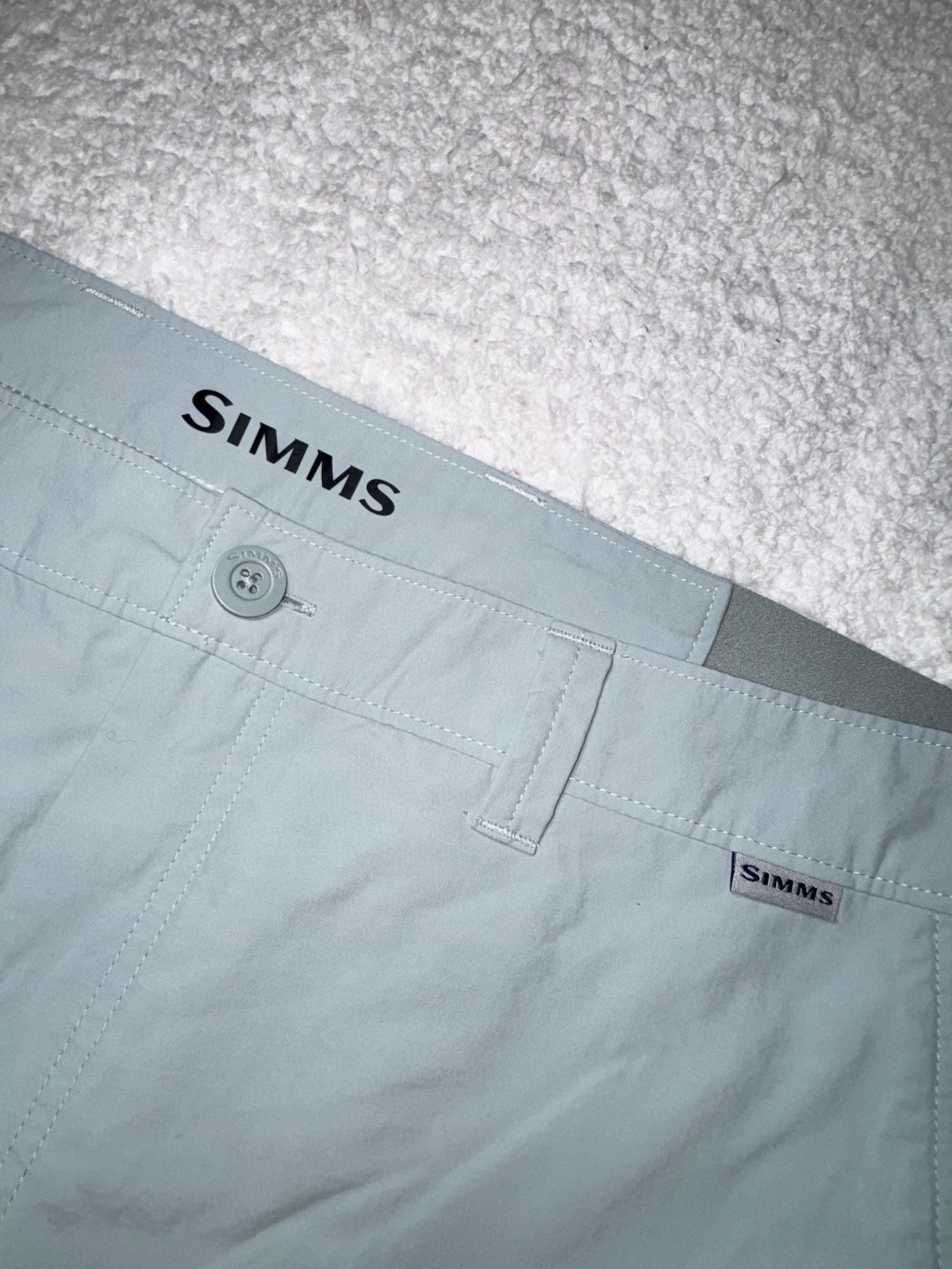 Simms Nylon Pants Mens 36R (33) Thin Fishing Hiking Outdoor Blue/Green Aqua
Opens in a new window or