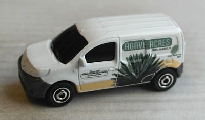 Matchbox 2018 Renault Kangoo Express weiß Agave Acres MBX Mattel Auto Car ´18