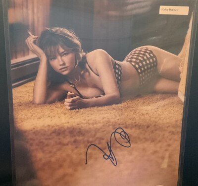 Haley Bennett Signed Authentic Autographed 11x14 Photo PSA/DNA #AD35427