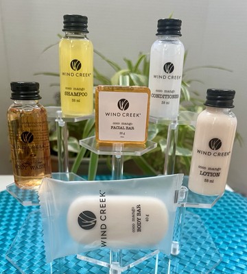 Wind Creek Tropical Coco Mango Spa 6pc Travel Bath Body 1.31 oz + Bonus Pouch