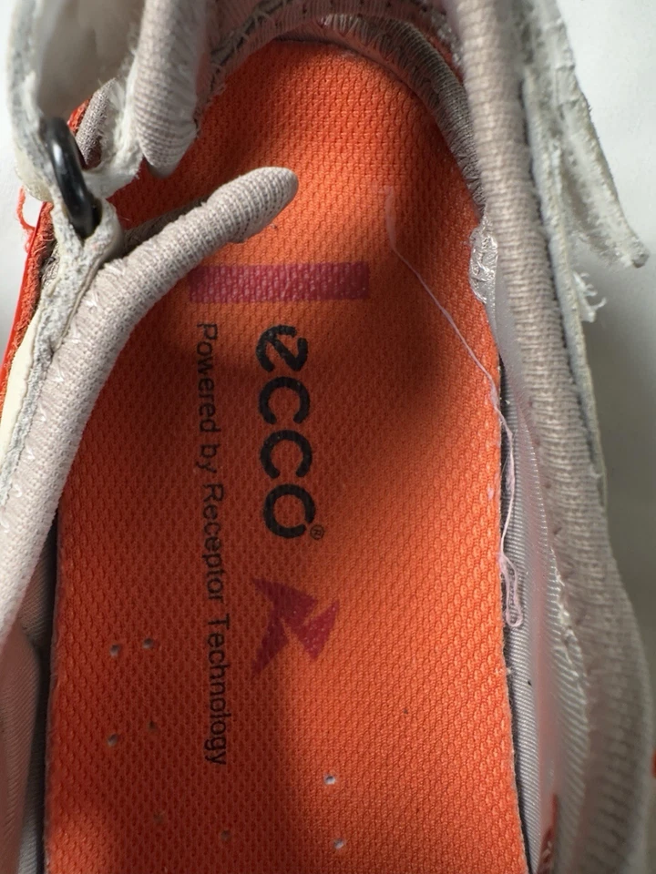 Zapatos de senderismo ECCO para mujer 6 6,5 Mary Jane receptor plano Foto 2 de 4