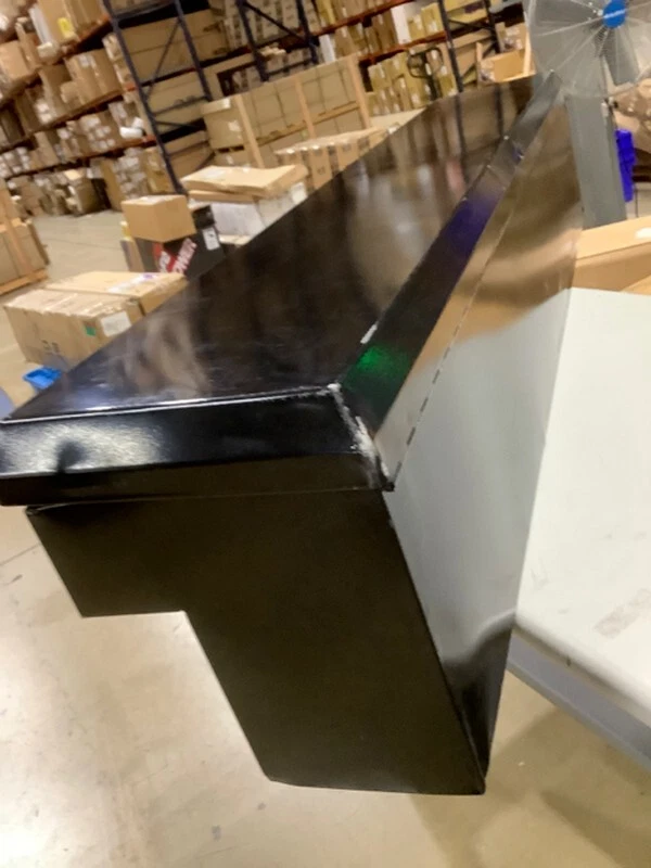 Caja de herramientas para camión contenedor lateral universal de acero Lund negra 70" resistente a la intemperie 76772 Foto 4 de 4