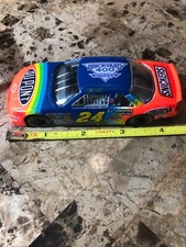 1995 Racing Champions Nascar Jeff Gordon Dupont 24 Die Cast