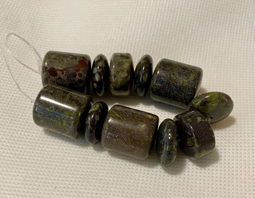 Large Green Epidot Mixed Rondelle Beads - 第 1/2 張圖片