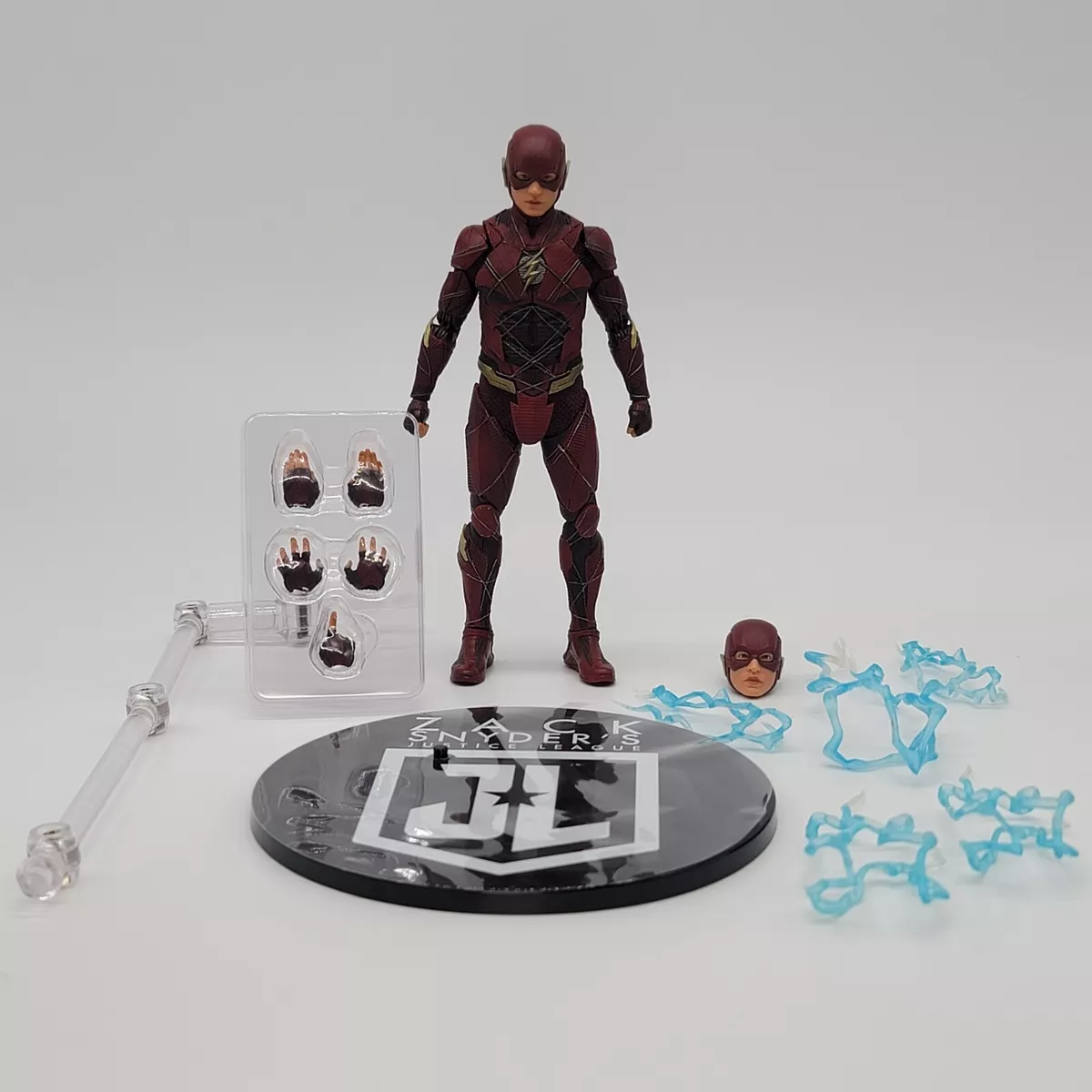 Mezco flash 2024 justice league