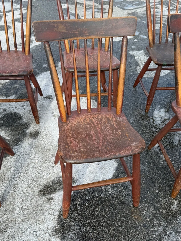 Antiguo juego de sillas Windsor de campo pintura roja decorador 1830 arte popular 6 piezas Foto 3 de 4