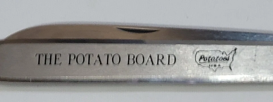 "CEM"  Maniago  Rare Italy MELON  TESTER Red FOLDING Blade&Fork Sampler Knife - Image 3 of 4