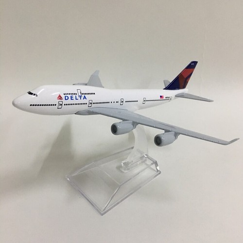 1:400 Diecast Airplane Model 16cm Delta AirLines Boeing 747-400 Plane Collection - Picture 3 of 6