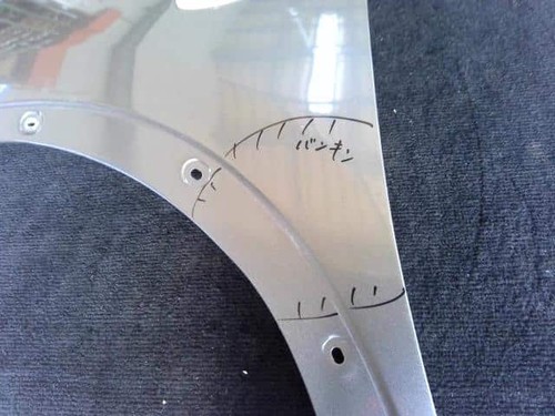 NISSAN JUKE 2010 DBA-YF15 Panel błotnika lewego F31011KAMA [Używany] [PA43071526] - Zdjęcie 2 z 4