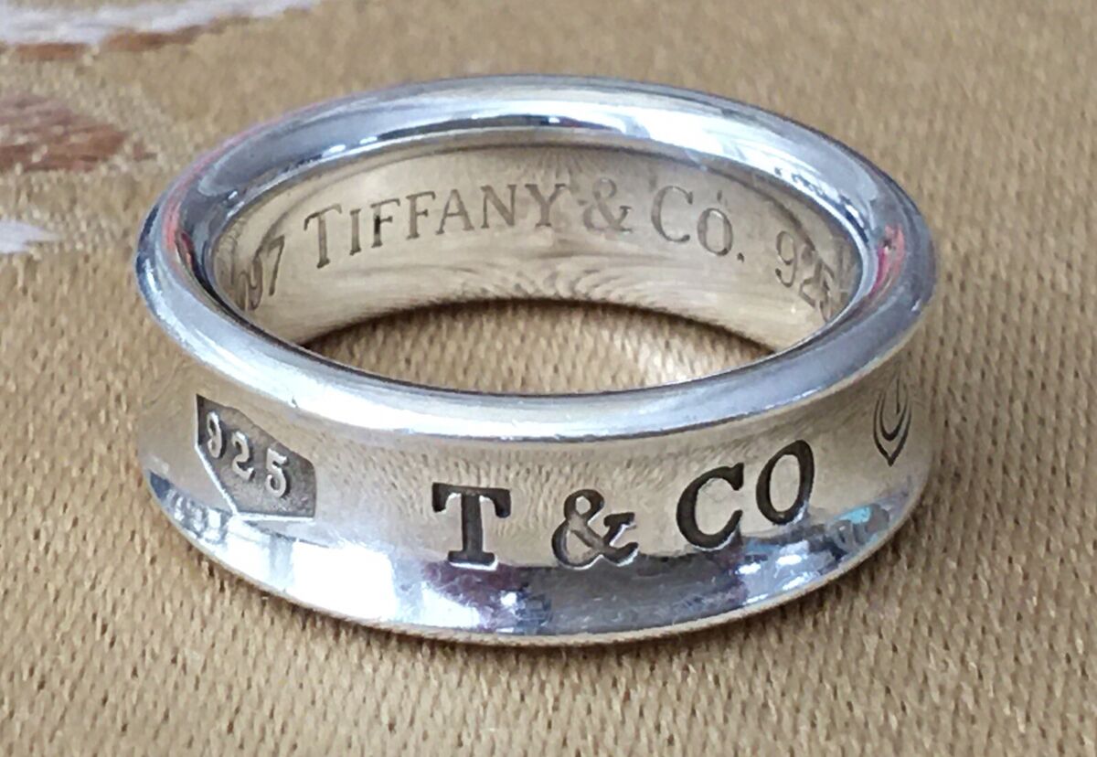 Luxury Designer Tiffany & Co 925 Sterling Silver 1997 Luxury Designer Tiffany & Co 925 Sterling Silver 1997