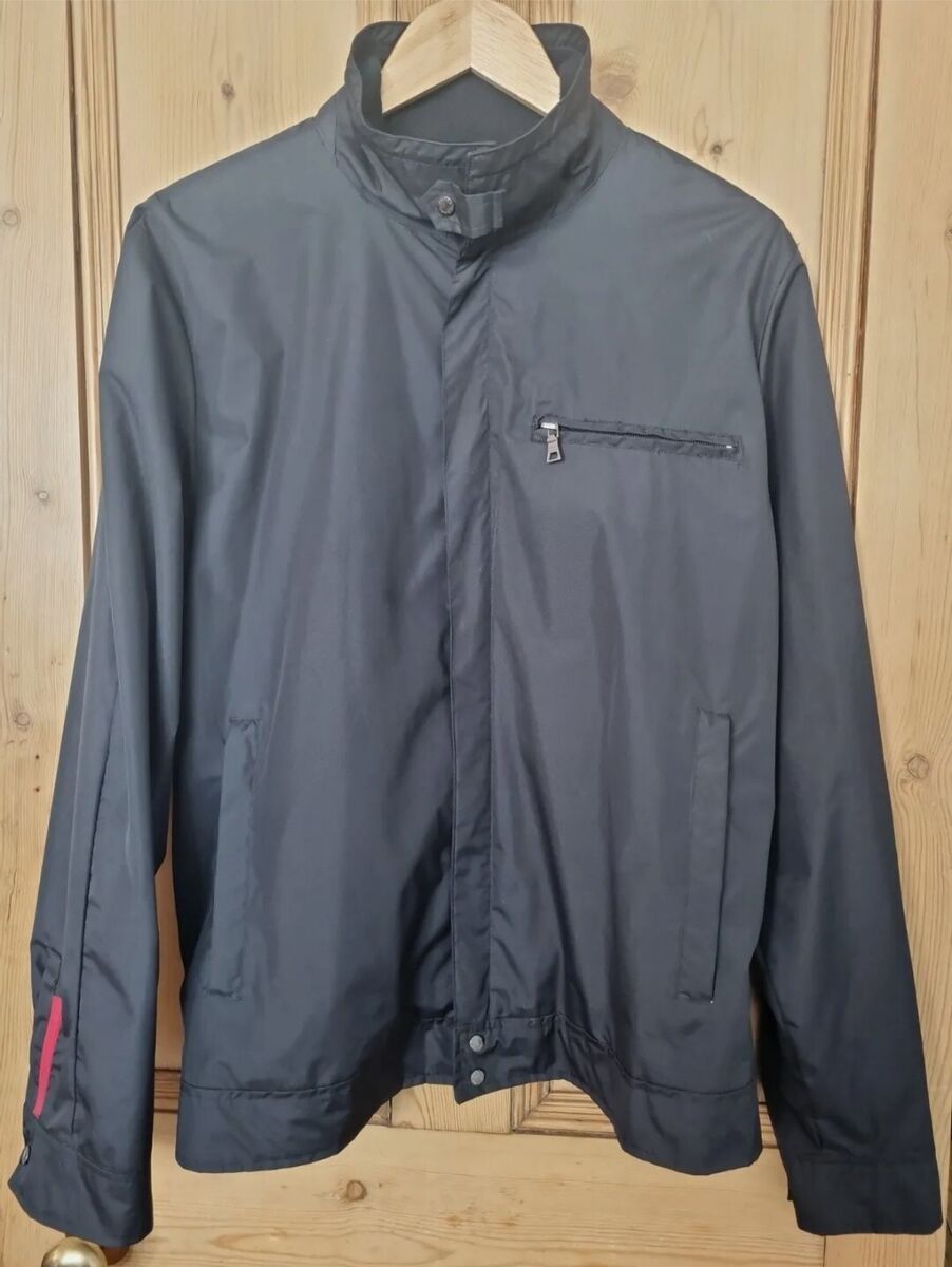 Prada SGV693 Gore-Tex Waterproof Jacket | Size Medium | eBay Prada SGV693 Gore-Tex Waterproof Jacket | Size Medium | eBay