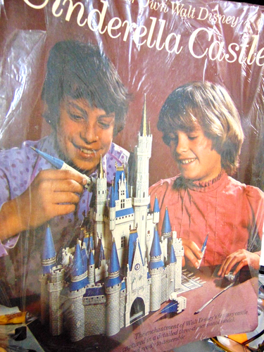 Make your Own Walt Disney Cinderella Castle card model - Picture 10 of 10