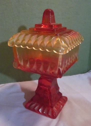 Vintage Jeanette Glass Amberina Candy Dish w/Lid -- Red to Yellowish Colors