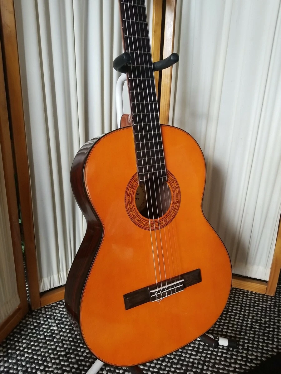 Orlando classical guitar deals