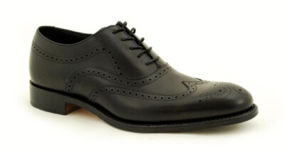 Loake Rahmengenähte Premium Herrenschuhe 5 Eye Brogue Heston Black