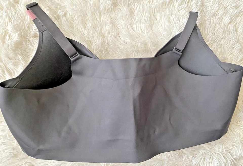 SUJETADOR LISO CON AROS COBERTURA COMPLETA LIGERAMENTE FORRADO Lane Bryant Cacique nuevo con etiquetas 46DD Foto 2 de 4