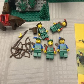 LEGO Castle: Camouflaged Outpost/Manual  (6066) 98 percent Complete *Read*