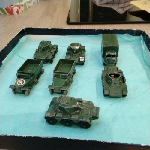 Matchbox Lesney 1-75  regular wheels army playworn small battle group