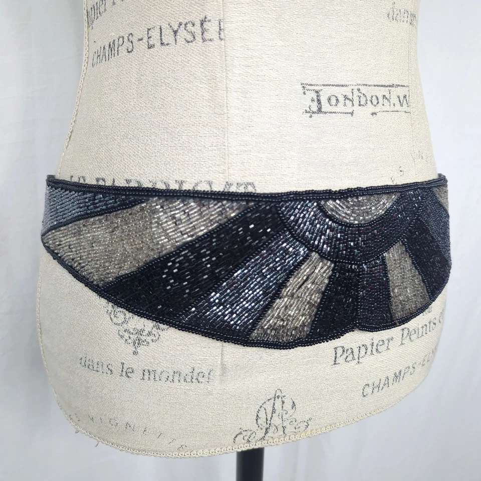 Cinturón negro vintage con cuentas mediano Art Deco Foto 2 de 4