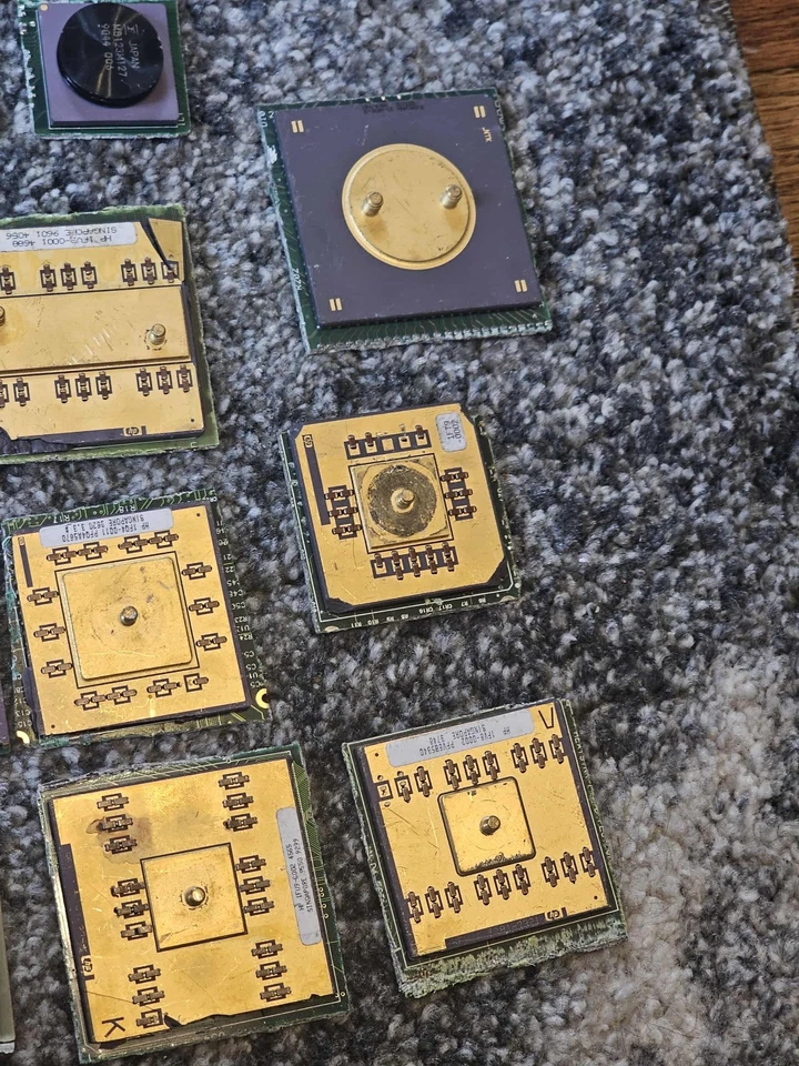 1.7LB Misc Scrap High Grade Ceramic IC CPU Gold Recovery Alpha HP WE HYBRID + - Image 3 of 4