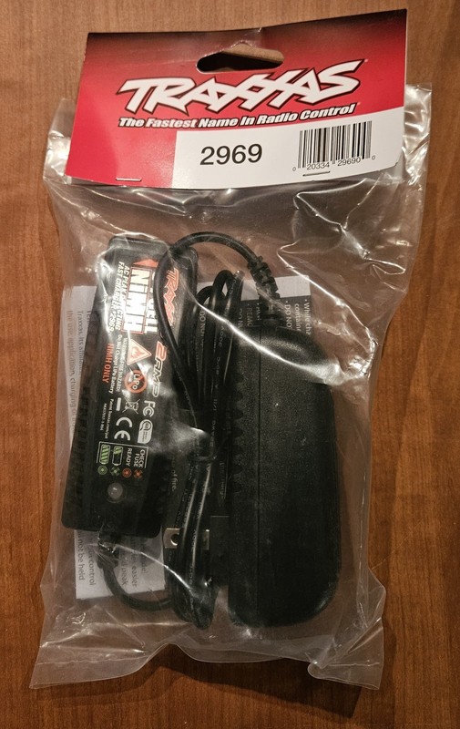 Traxxas AC 2 Amp NiMH Peak Detecting Battery Fast Charger Vehicle - 2969