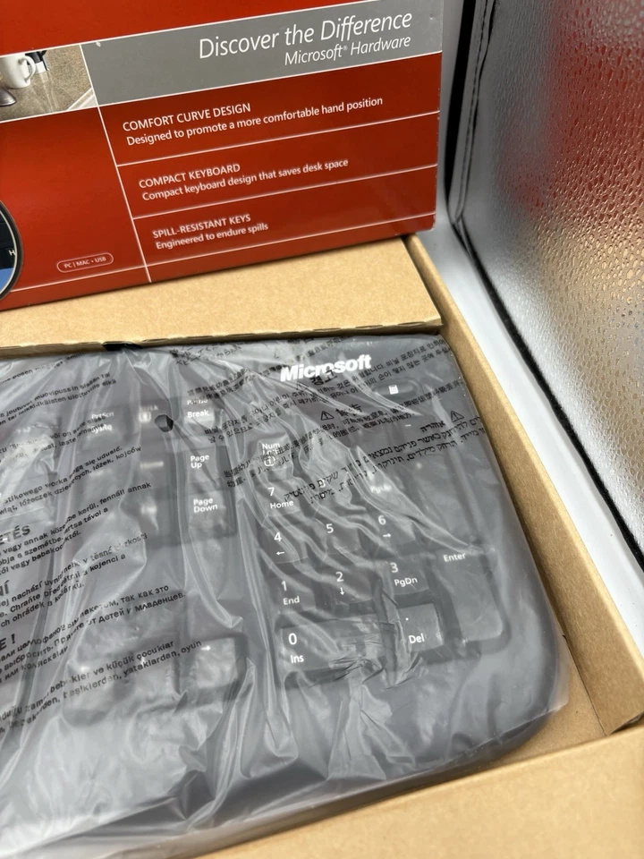 Microsoft Comfort Curve USB Wired Keyboard 2000 UK 105 Key Layout BRAND NEW VGC - Image 3 of 4