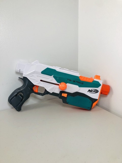nerf gun tri strike