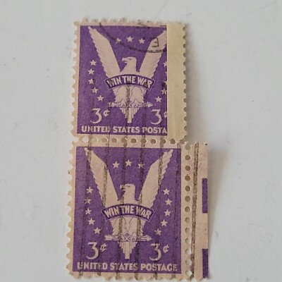 1942 US 3 Cent Win the War Stamp Deep Purple - Used- WWII Vintage  display picture 1