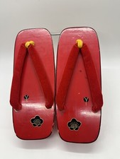 Vintage WoodenJapanese Geta sandals clogs shoes 2 " High. Size Small 5