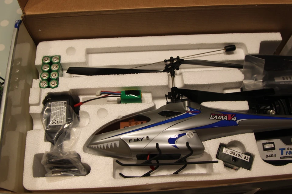E_SKY Co Axial LAMA V 4 - REMOTE CONTROL HELICOPTER - BATTERY -CH65 NEW - Image 2 of 4
