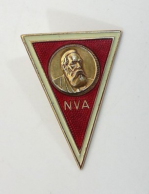 DDR NVA Absolventenabzeichen MAK Friedrich Engels Dresden 2. Variante emailliert