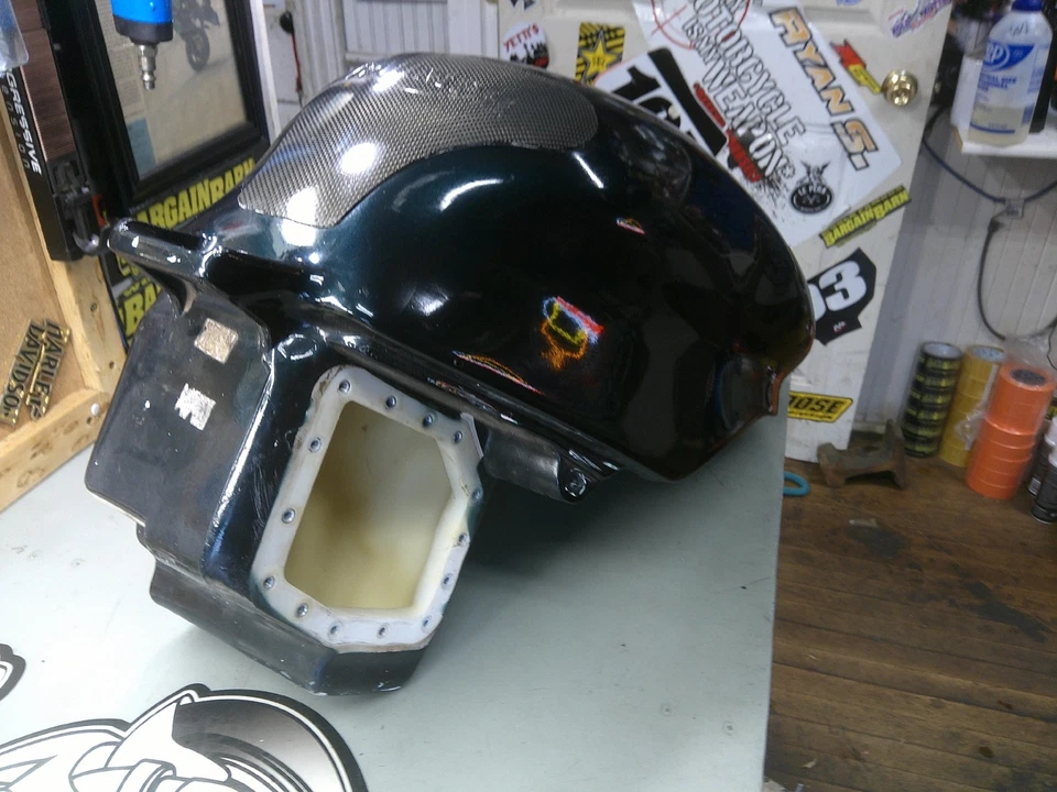 Triumph Daytona 955i 2002-04 tanque de combustible de gasolina verde oscuro centinial 2400595 Foto 3 de 4