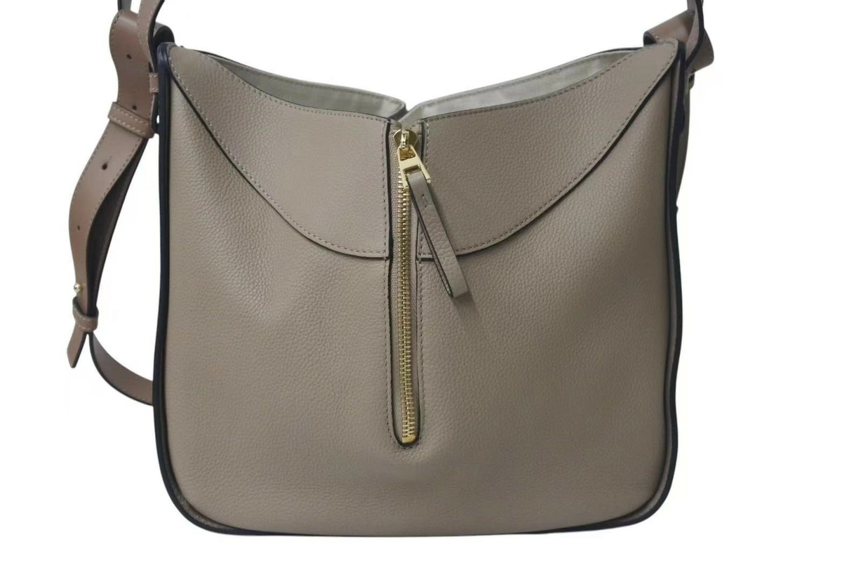 LOEWE Hammock Bag handbag sand soft grain calfskin shoulder View 3