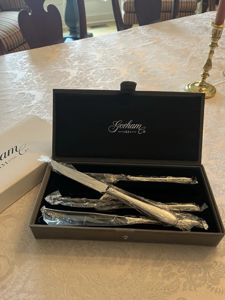 Juego de 4 cuchillos para carne Gorham Meredith nuevos en hermosa caja de terciopelo Foto 4 de 4