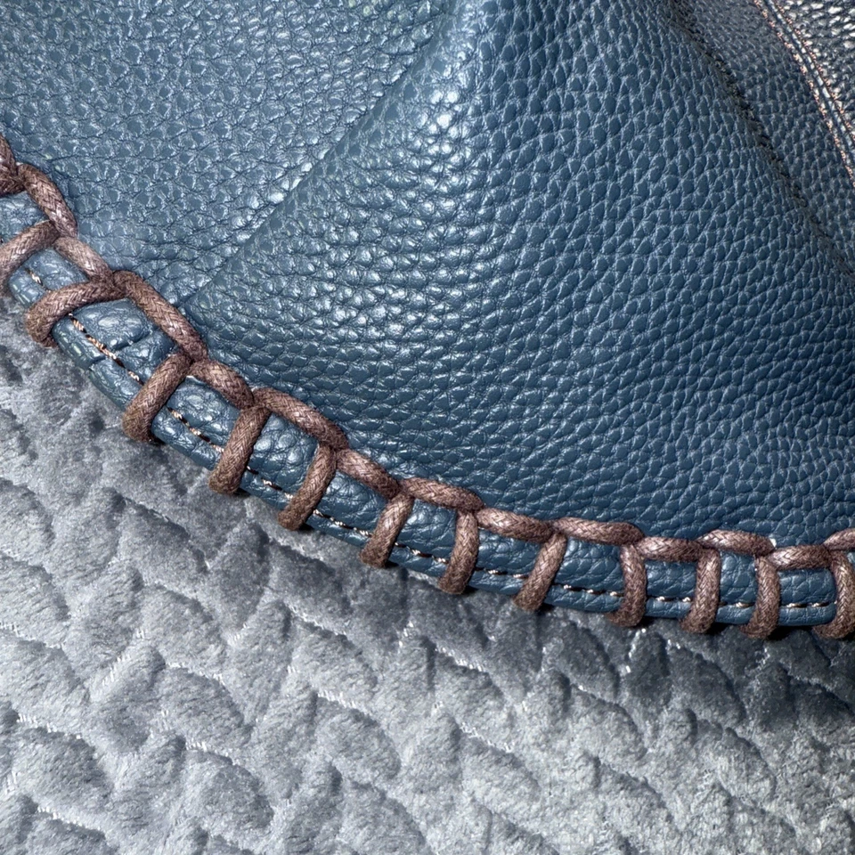 Bolso Bandolera Chala Azul Imitación Cuero Boho Whipstitch Floral Apliques Lunares Foto 4 de 4