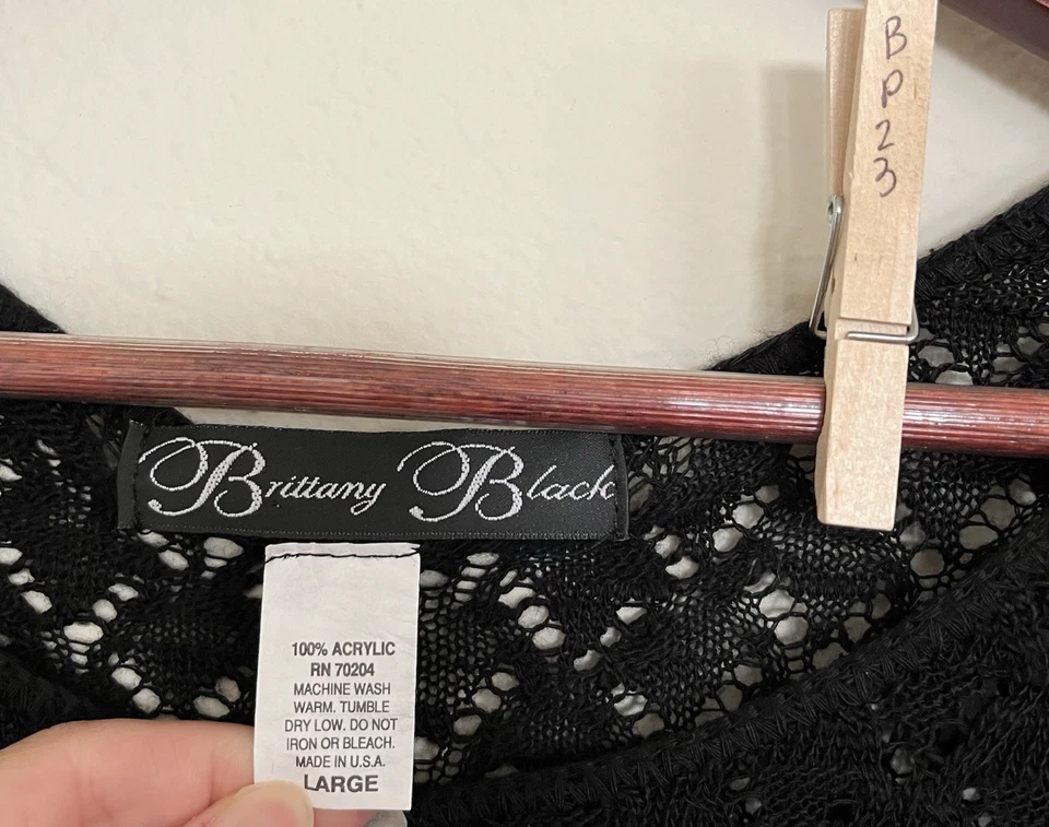 Brittany Black Long Sleeve Boho Festival Open Knit Round Neck Fringe Top SZ L - Image 4 of 4