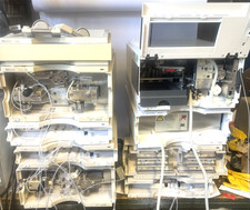 HP Agilent 1100 HPLC-Anlage G1322A/G1330B/G1316A /G1312A / G1379A / G1377A /Tray