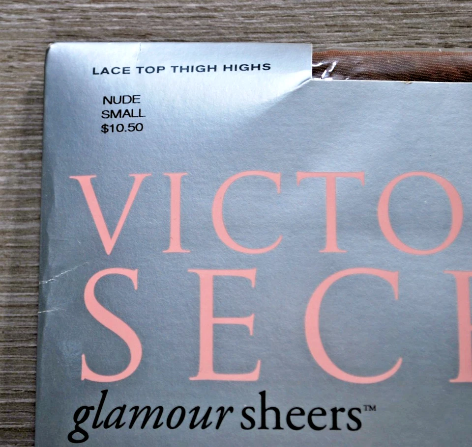 Top de encaje Victoria’s Secret hasta los muslos glamour transparente para mujer talla S Foto 2 de 4