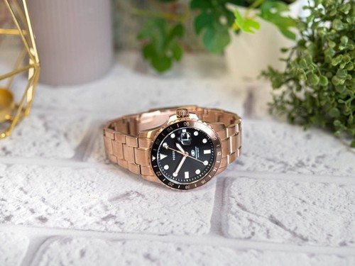 Reloj Fossil FS6027 GMT Acero Inoxidable Tono Oro Rosa - Imagen 5 de 6