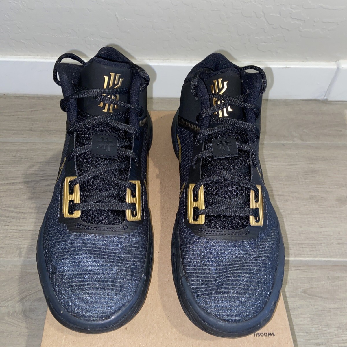 kyrie flytrap 4 black gold