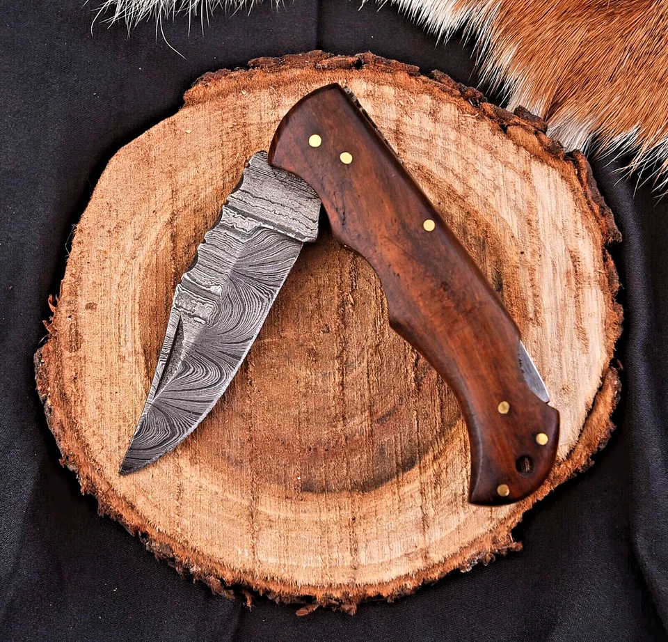 CUSTOM HAND MADE FORGED DAMASCUS STEEL FOLDING POCKET KNIFE Wood Handle 1296 - Image 3 of 4