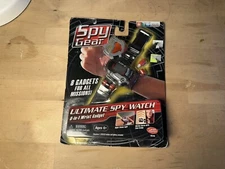 2007 Wild Planet Spy Gear Ultimate Spy Watch 8 in 1 Wrist Gadget New In Package